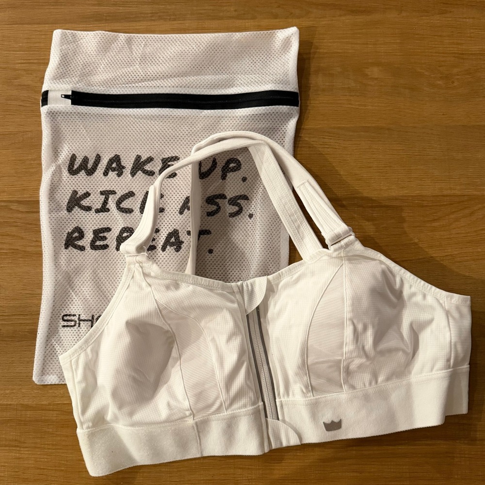 SHEFIT NWOT Ultimate Sports Bra White Size Luxe High Impact Front Zip Wash Bag